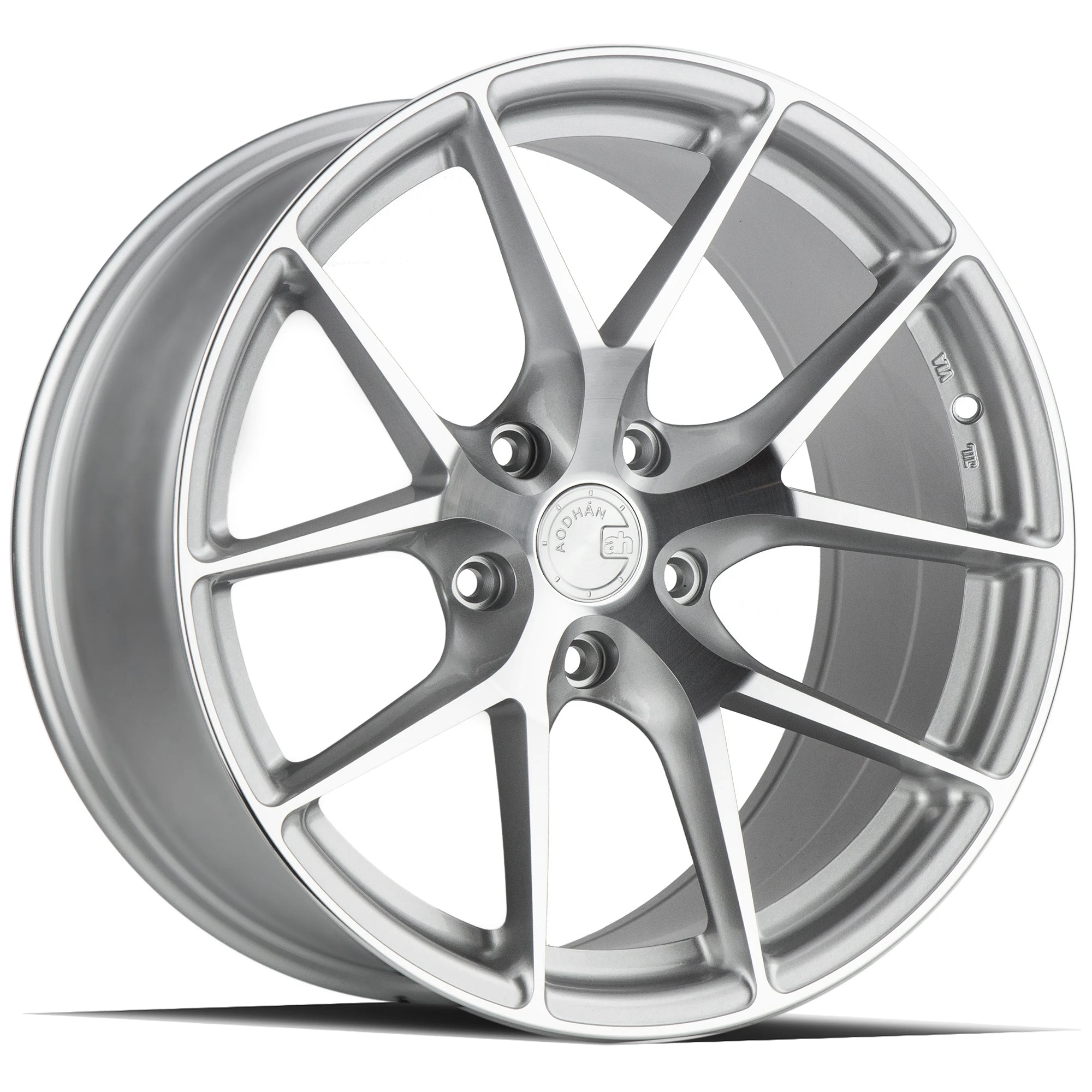 AODHAN AFF7 Gloss Silver Machined Face - 18x8.5 | +35 | 5x120 | 72.6mm