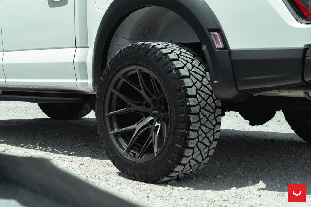 Vossen HF6-4 Satin Black - 20x9.5 | +15 | 6x135 | 87.1mm | Deep Face