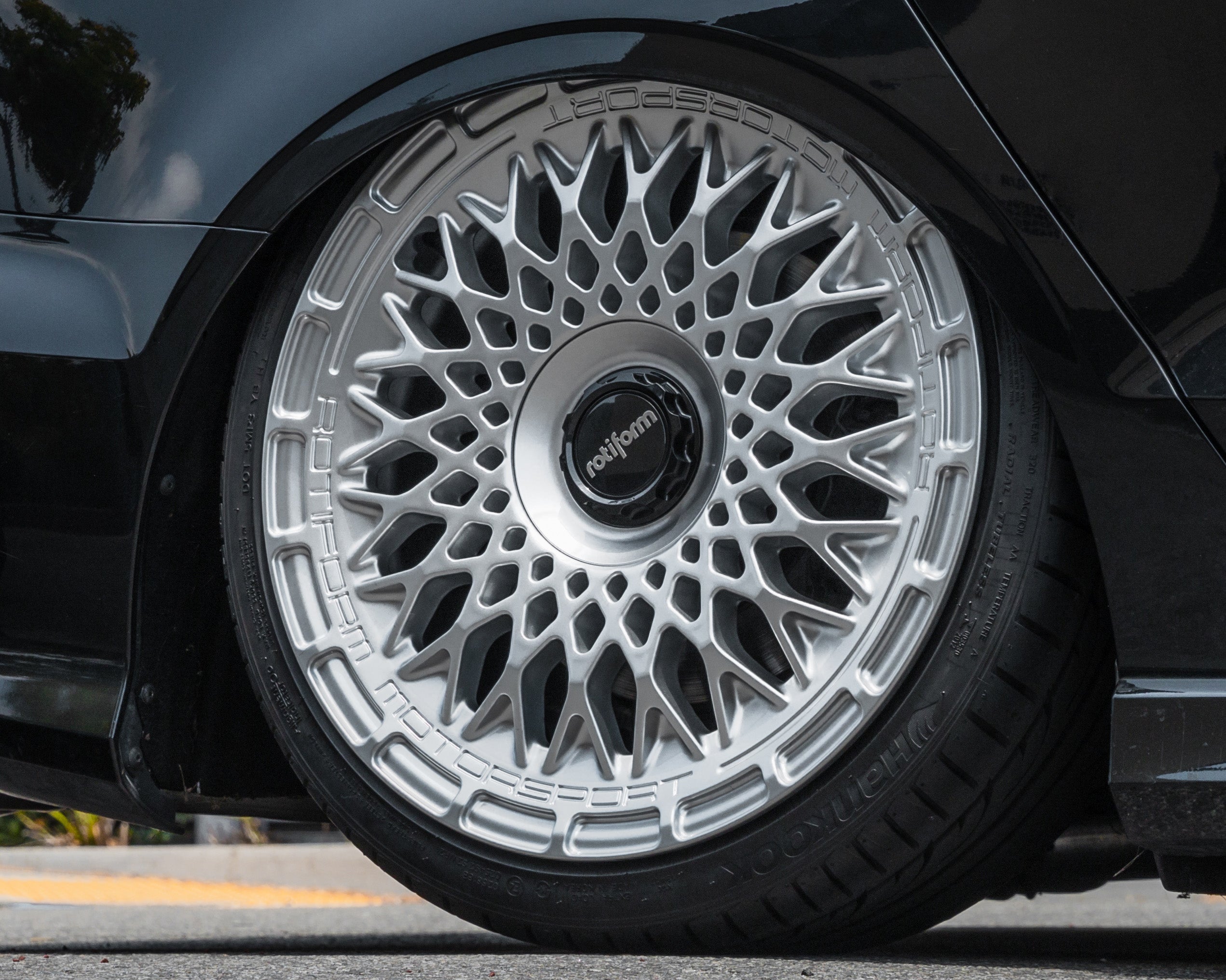 Rotiform R176 LHR-M Silver - 19x8.5 | +35 | Custom | 66.6mm