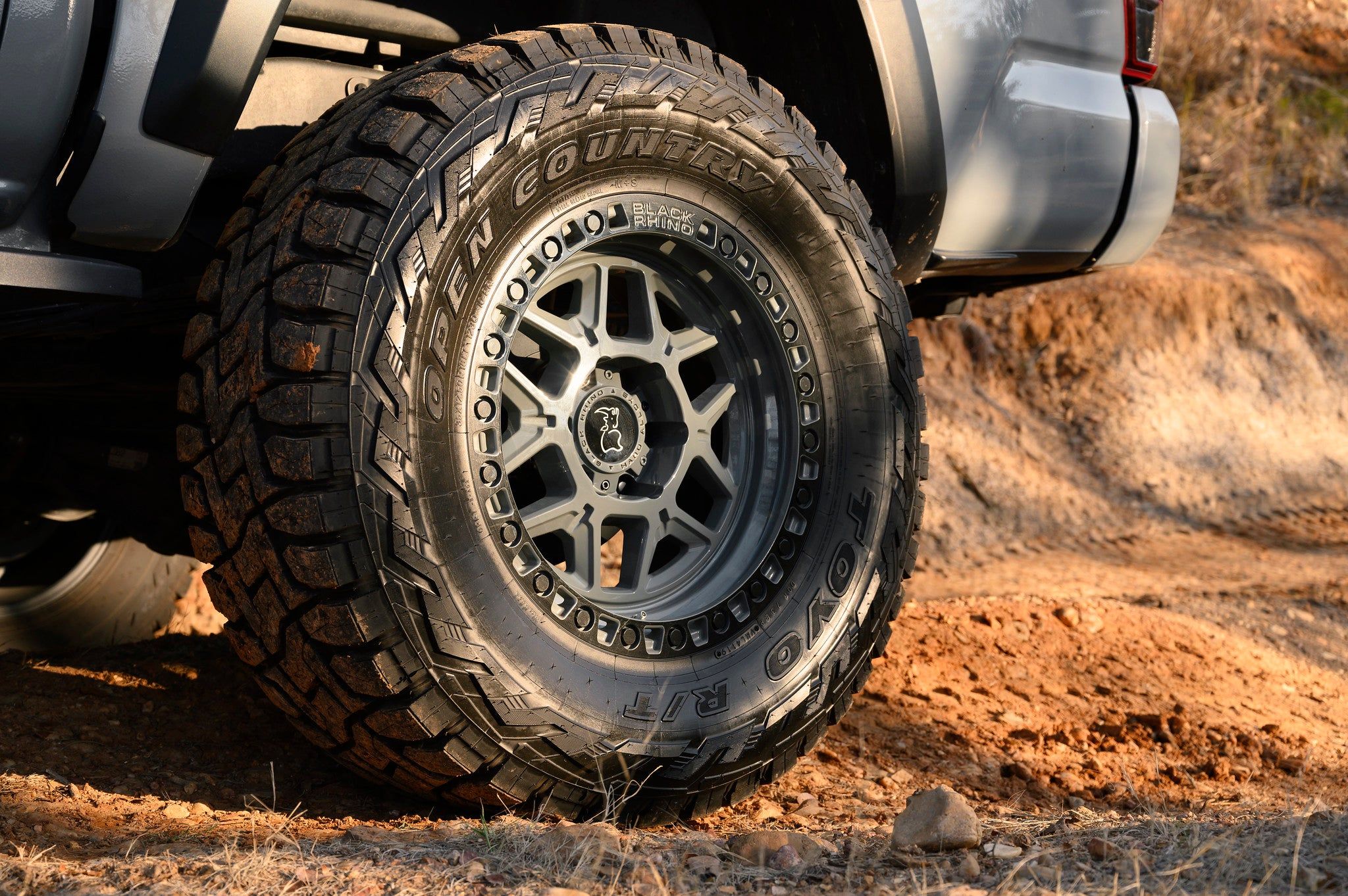 Black Rhino Kelso Battleship Gray w/ Black Ring - 17x9 | -12 | 6x139.7 | 112.1mm - Wheel Haven