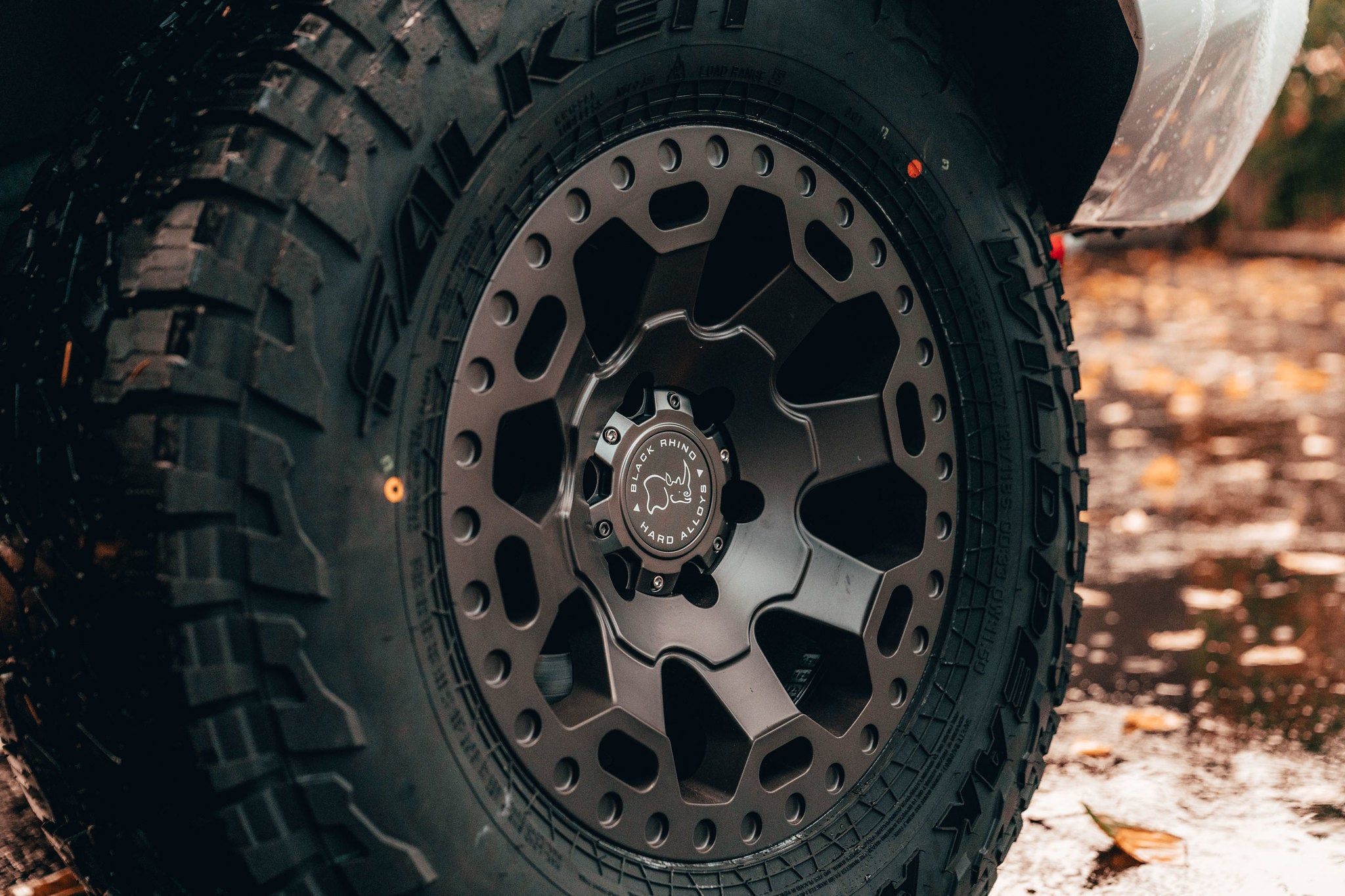 Black Rhino Warlord Matte Gunmetal - 20x9 | -12 | 6x139.7 | 112.1mm - Wheel Haven
