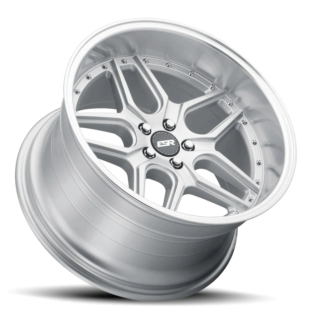 ESR Wheels CS15 Hyper Silver W/ Machined Lip 19x9.5 +15 5x114.3mm 73.1mm - Wheel Haven