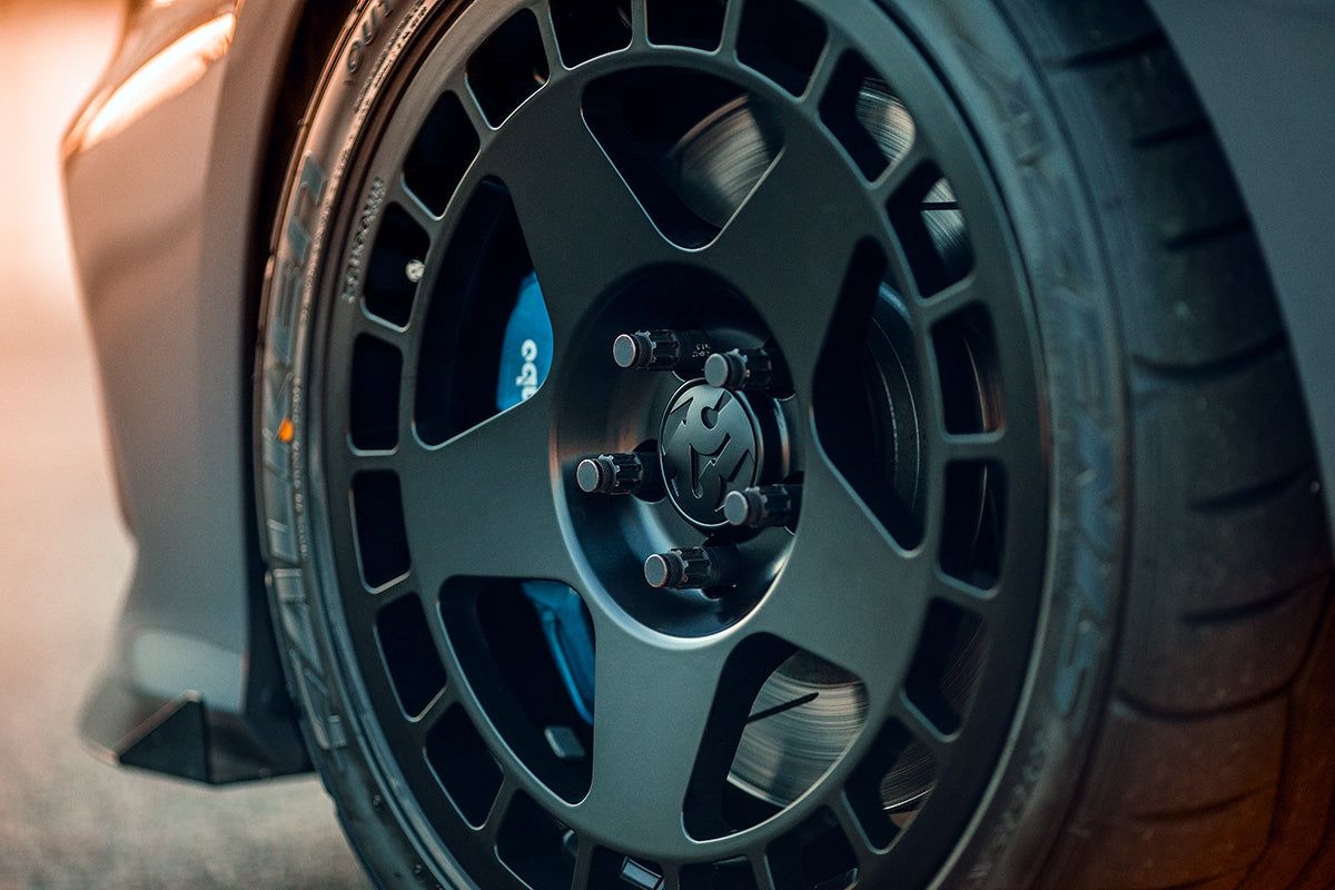 Fifteen52 Turbomac Asphalt Black - 17x7.5 | +42 | 5x114.3 | 73.1mm - Wheel Haven
