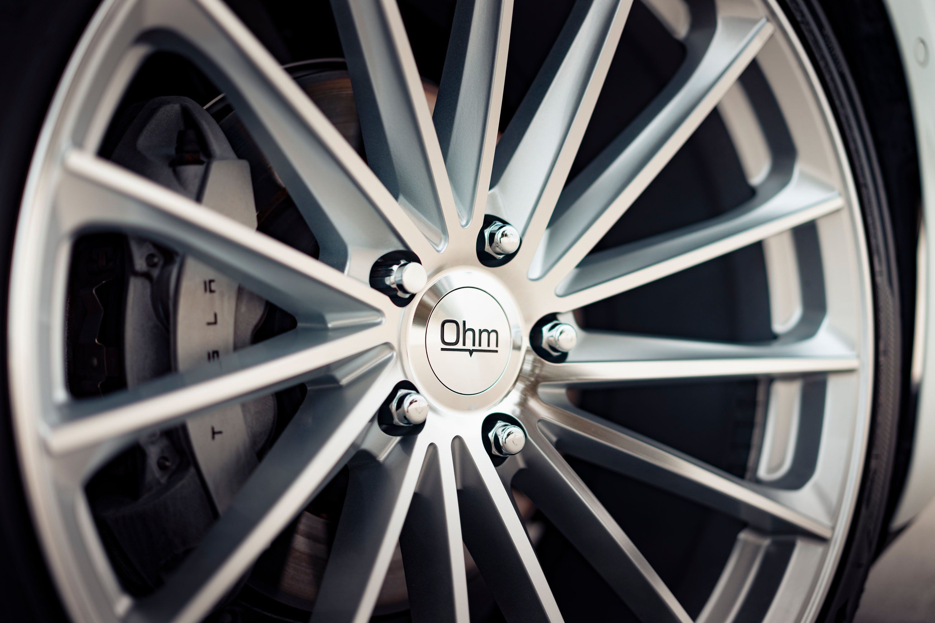 OHM Proton Silver w/ Mirror Face - 20x10 | +35 | 5x120 | 64.1mm - Wheel Haven