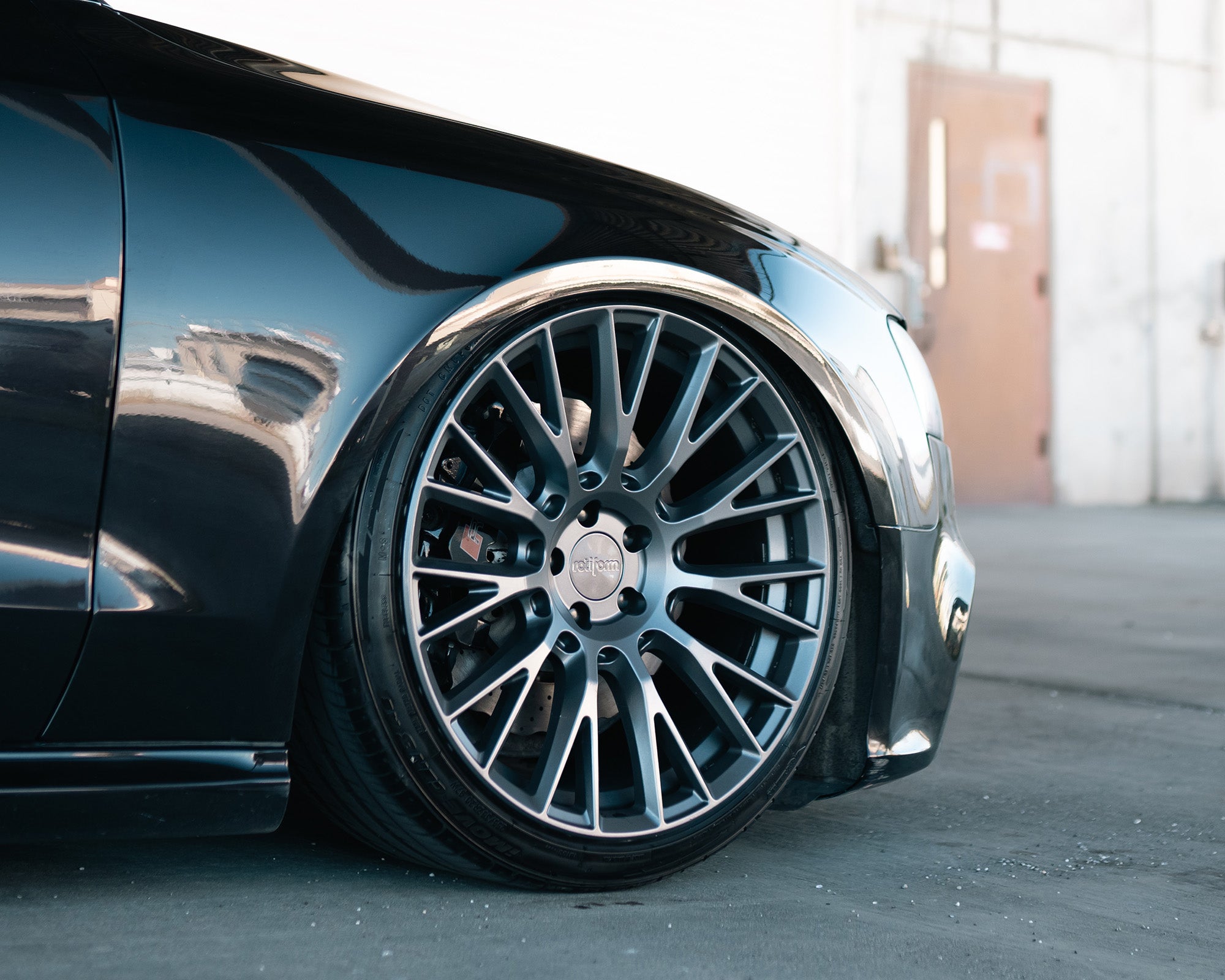 Rotiform RC201 LSE Matte Anthracite - 20x8.5 | +35 | 5x120 | 72.56mm
