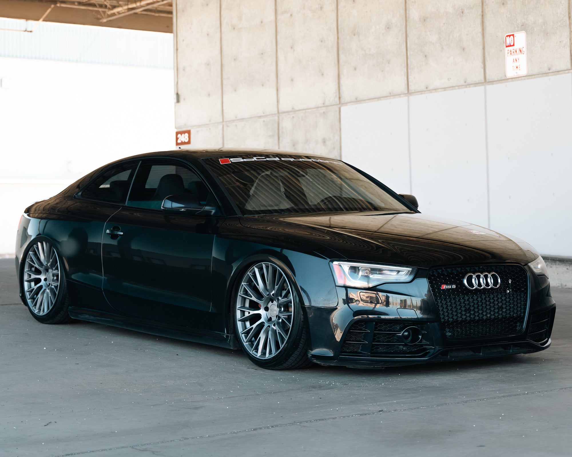 Rotiform RC201 LSE Matte Anthracite - 20x8.5 | +35 | 5x120 | 72.56mm