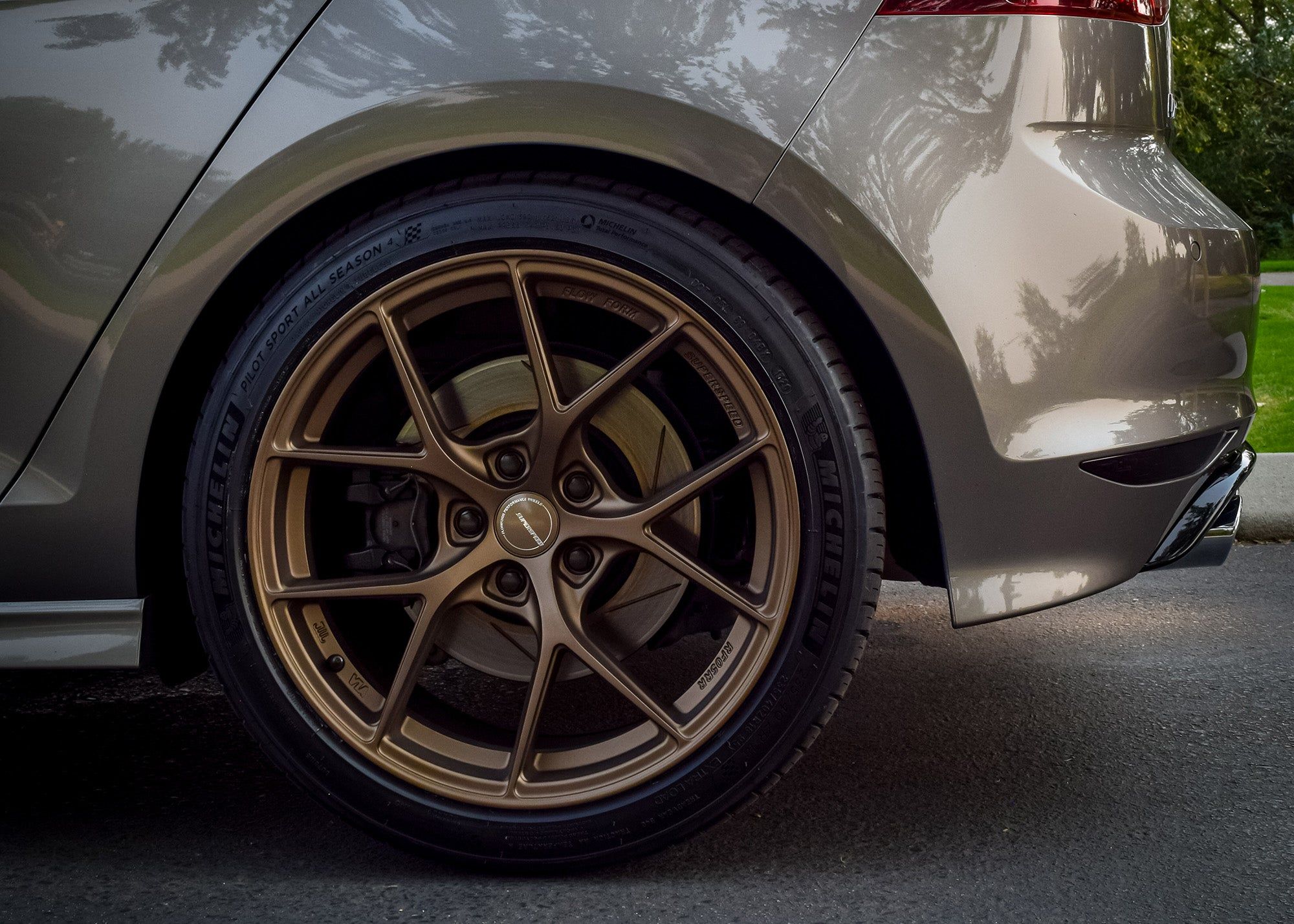 ⚡️You can find Superspeed RF05RR Satin Bronze - 18x9.5
