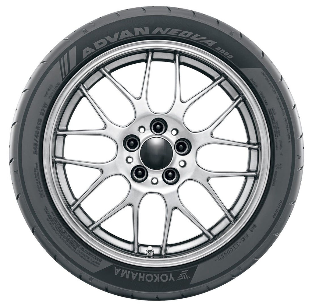 Yokohama ADVAN Neova AD09 215/40R17 87W XL