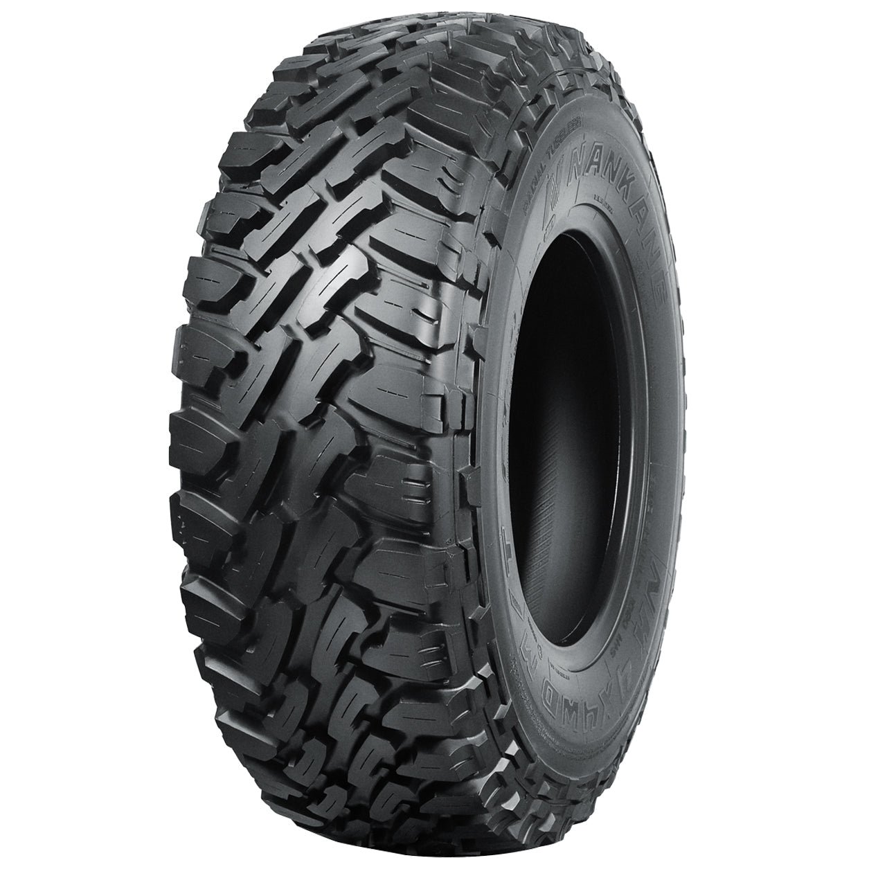 Nankang FT-9 205/70R15 96Q
